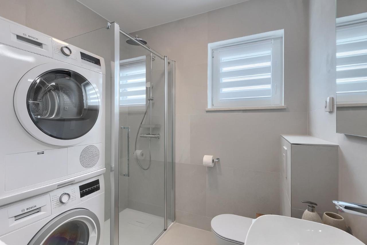 Exclusive Apartments Ellen & Micol-With 3 Free Mountain Bikes ปิเยชชานา อูวาลา ภายนอก รูปภาพ
